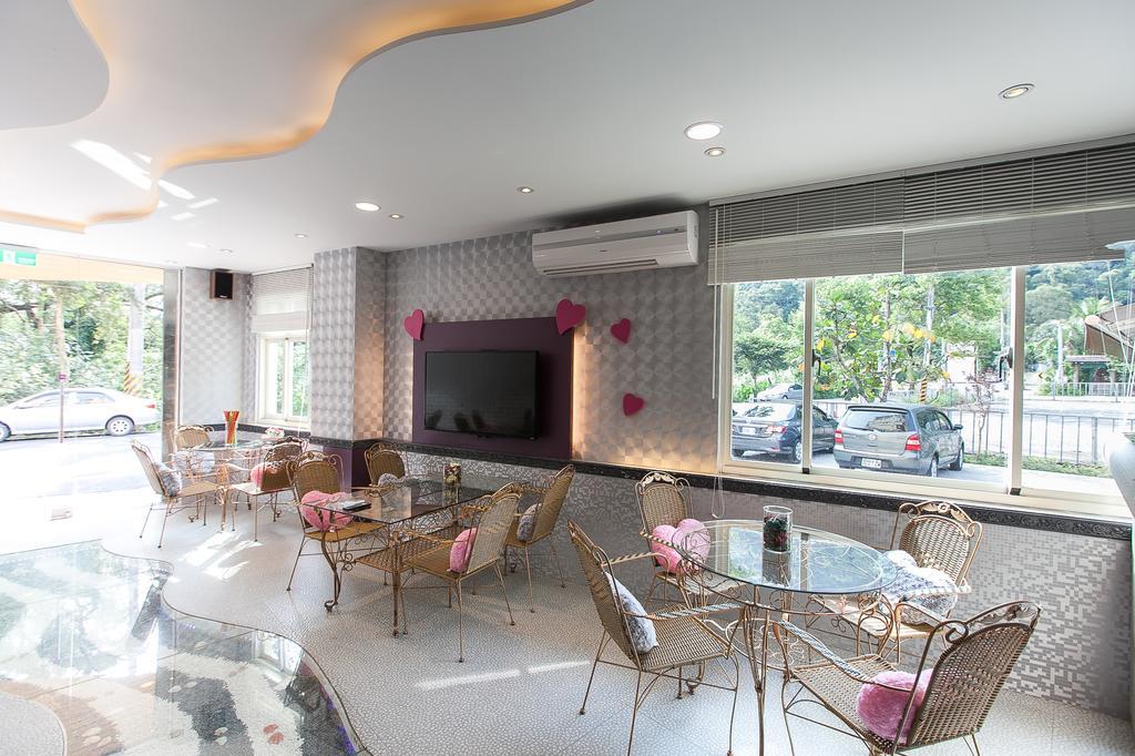 Lover Hot Spring B&B Цзяоси Экстерьер фото